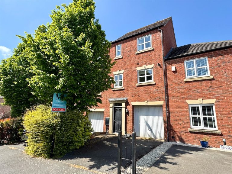 Rossiter Close, Melton Mowbray